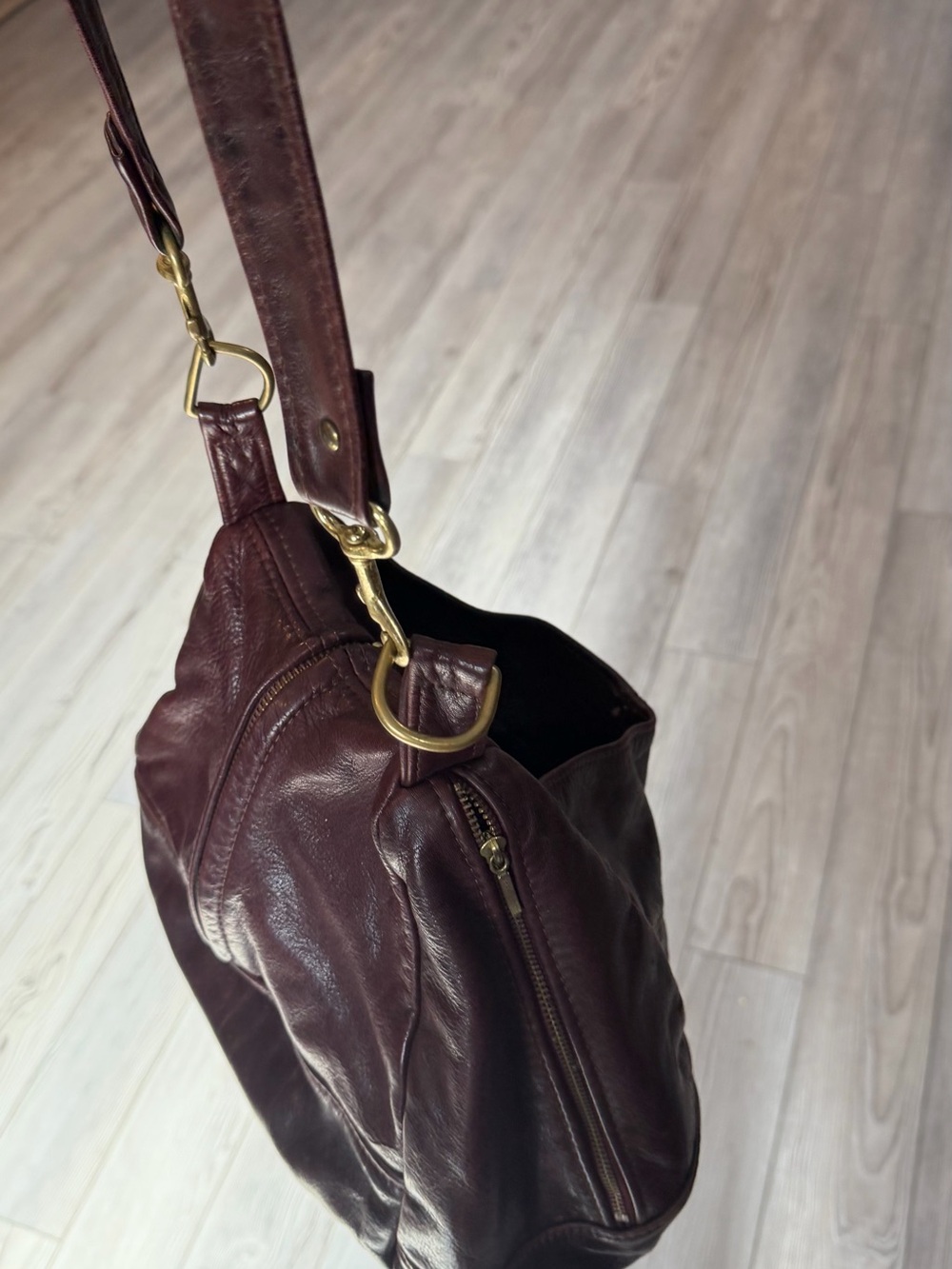 Artisan, genuine, leather bag purchased at craft fair handmade - Picture 9 of 16